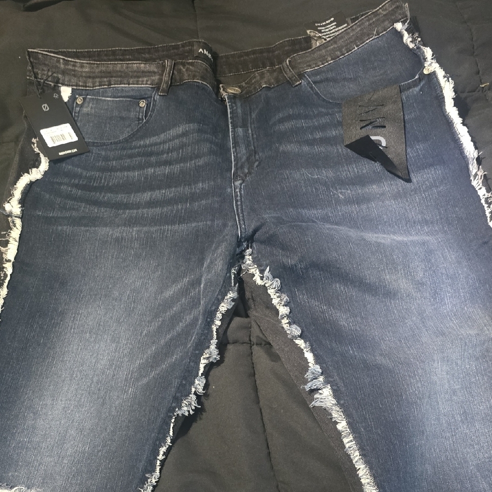 Blue Skinny Jeans with Distressed Details